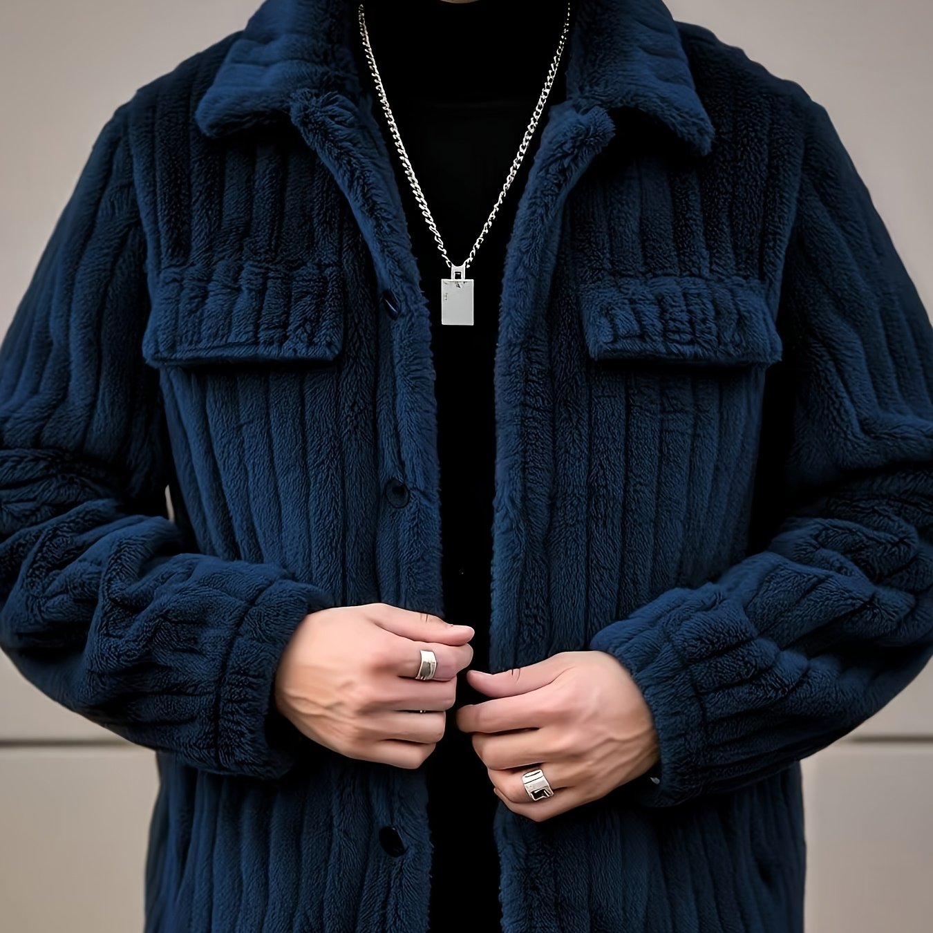 Axton™ | Městský Plyš
